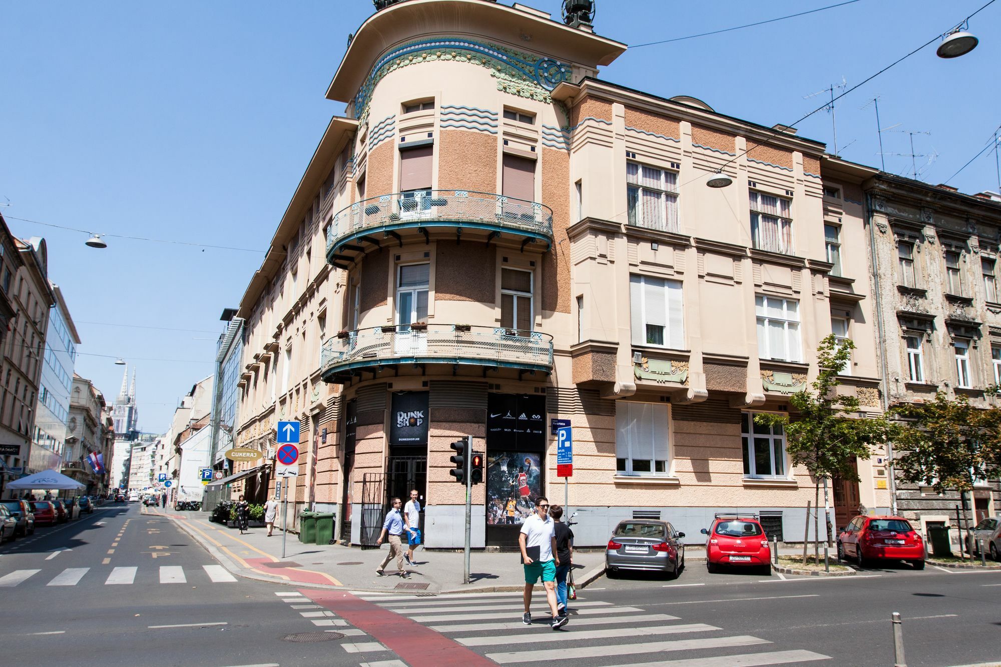 Loox Apartments Hatzova Загреб Экстерьер фото